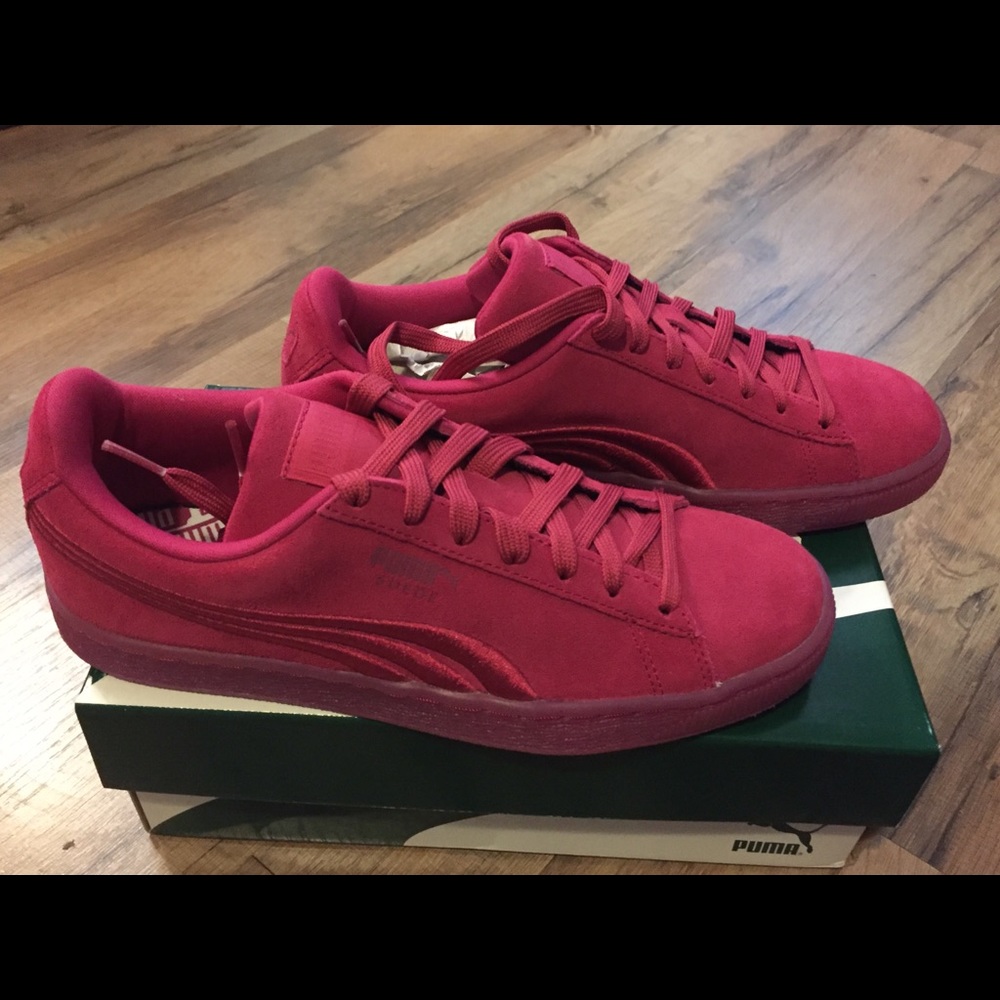 Suede Classic badge iced men’s sneakers vivacious